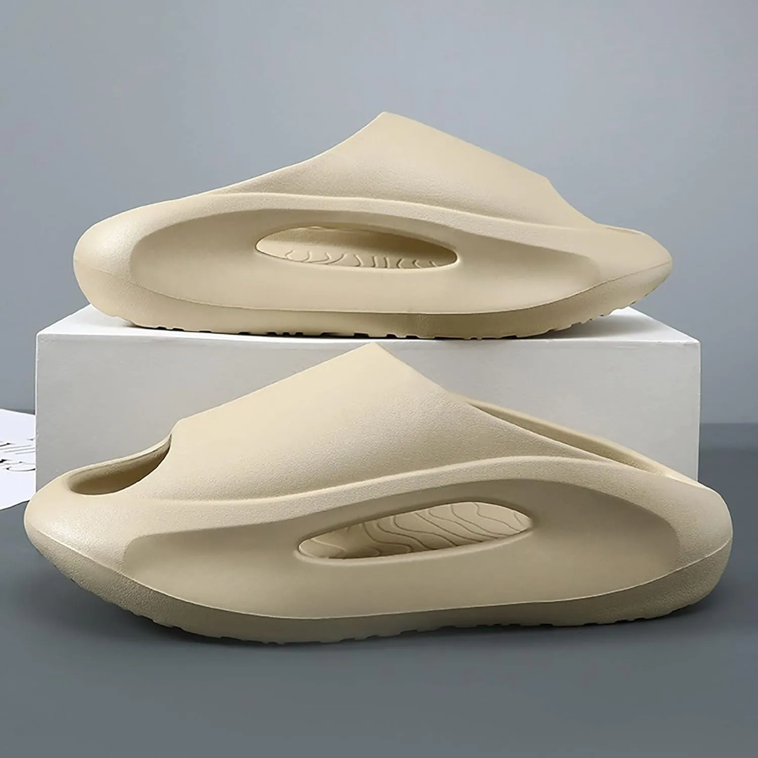 Bathroom Slippers Men Womens Slides Cloud Slippers for Men Shower Shoes Women Soft Sole Gym Comfortable