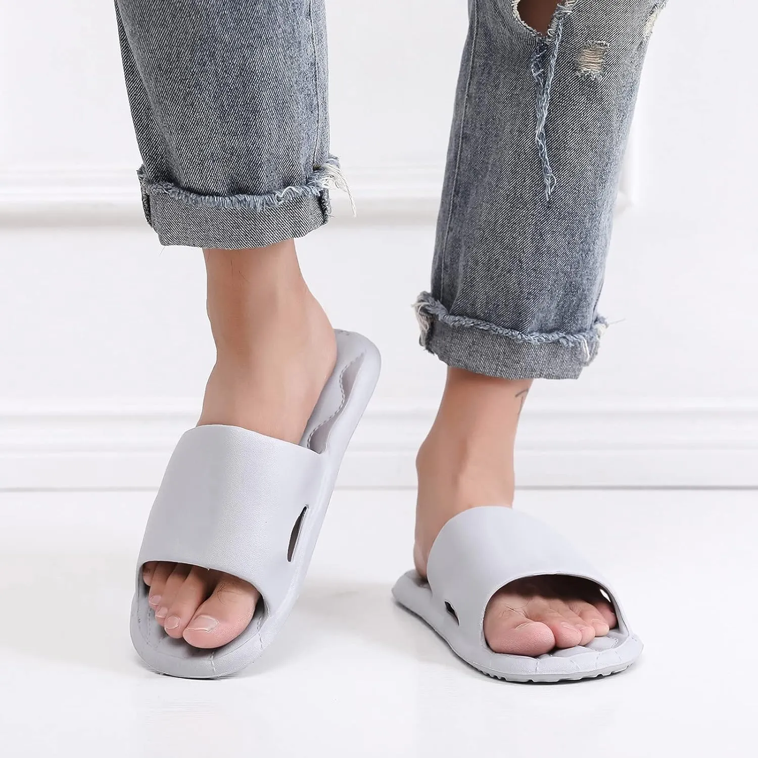 Bathroom Slippers Men Womens Slides Mens Slides Shower Shoes Women Soft Sole Pool Ultra Comfort Slippers