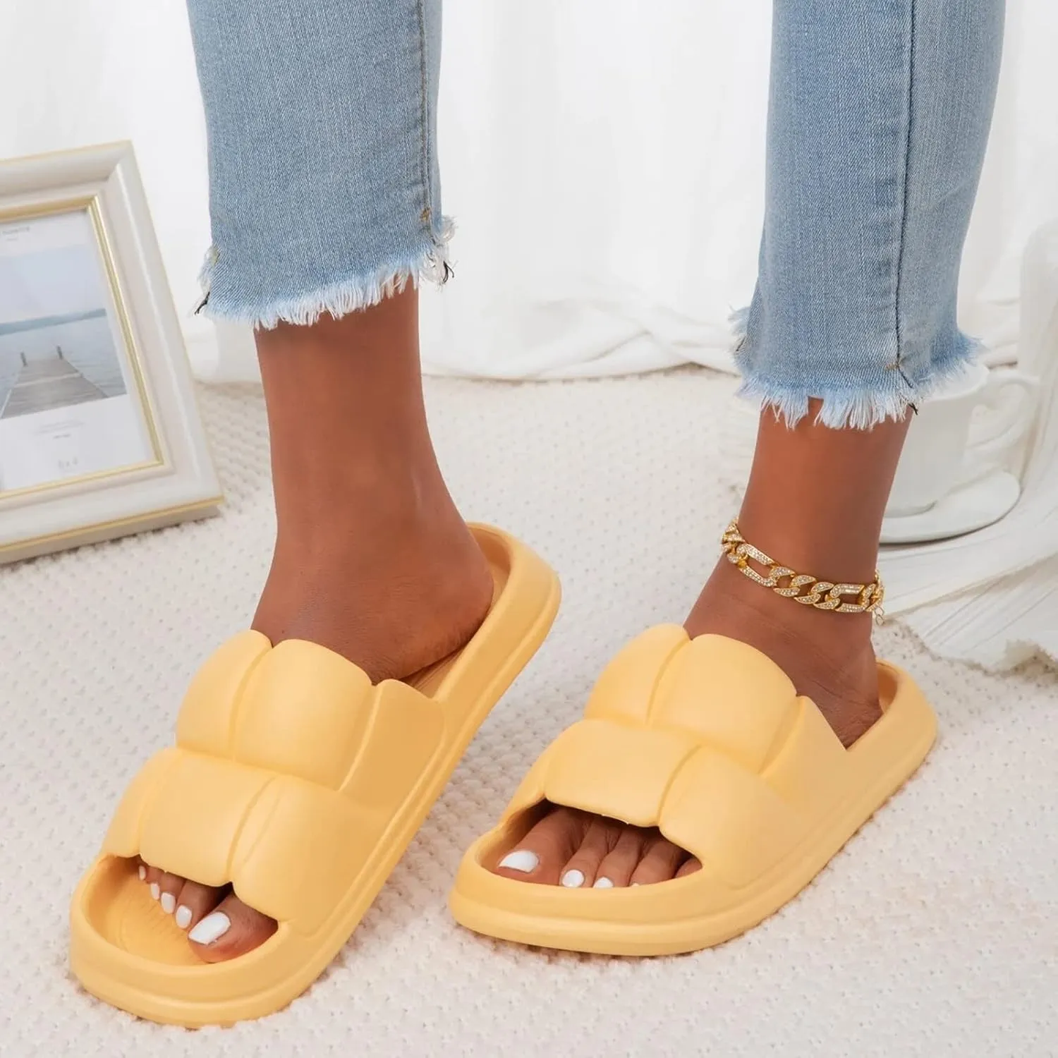 Bathroom Slippers Men Womens Slides Mens Slippers Shower Shoes Women Drainage Hole Gym Soft Sole