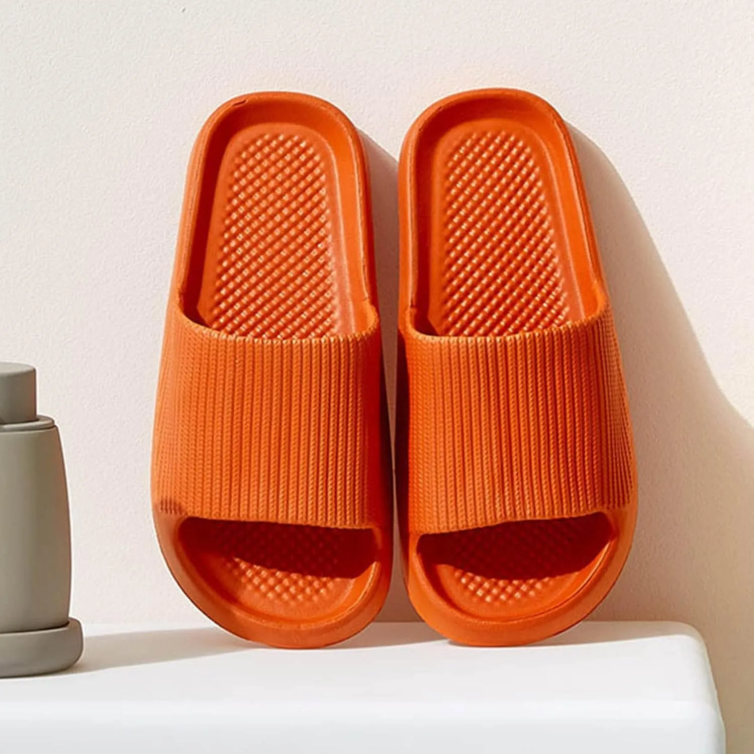 Cloud Slippers for Men Slides for Women Bathroom Slippers Men Womens Slides House Soft Sole Ultimate Comfort