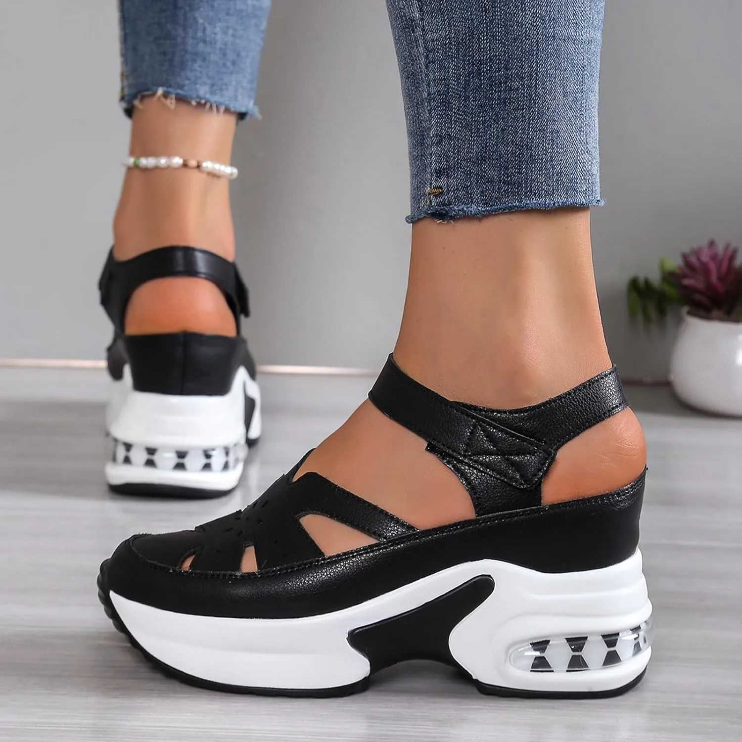 Eduavar Sandals for Women 2025 Sport Athletic Outdoor Summer Sandals Closed Toe Walking Hollow out Shoes with Arch Support