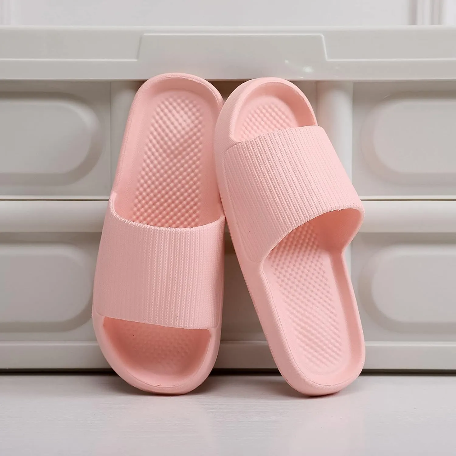 Mens Shower Shoes Slides for Women Bathroom Slippers Men Womens Slides Spa Bathroom Soft Sole Slippers