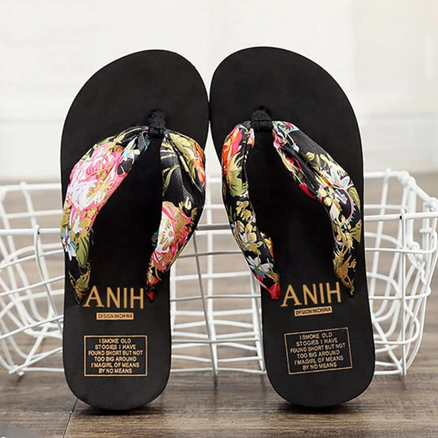 Women Flip Flops Women's Non-Slip Casual Arch Support Flip Flops Sandals Comfort Beach Thong Sandals Indoor Outdoor
