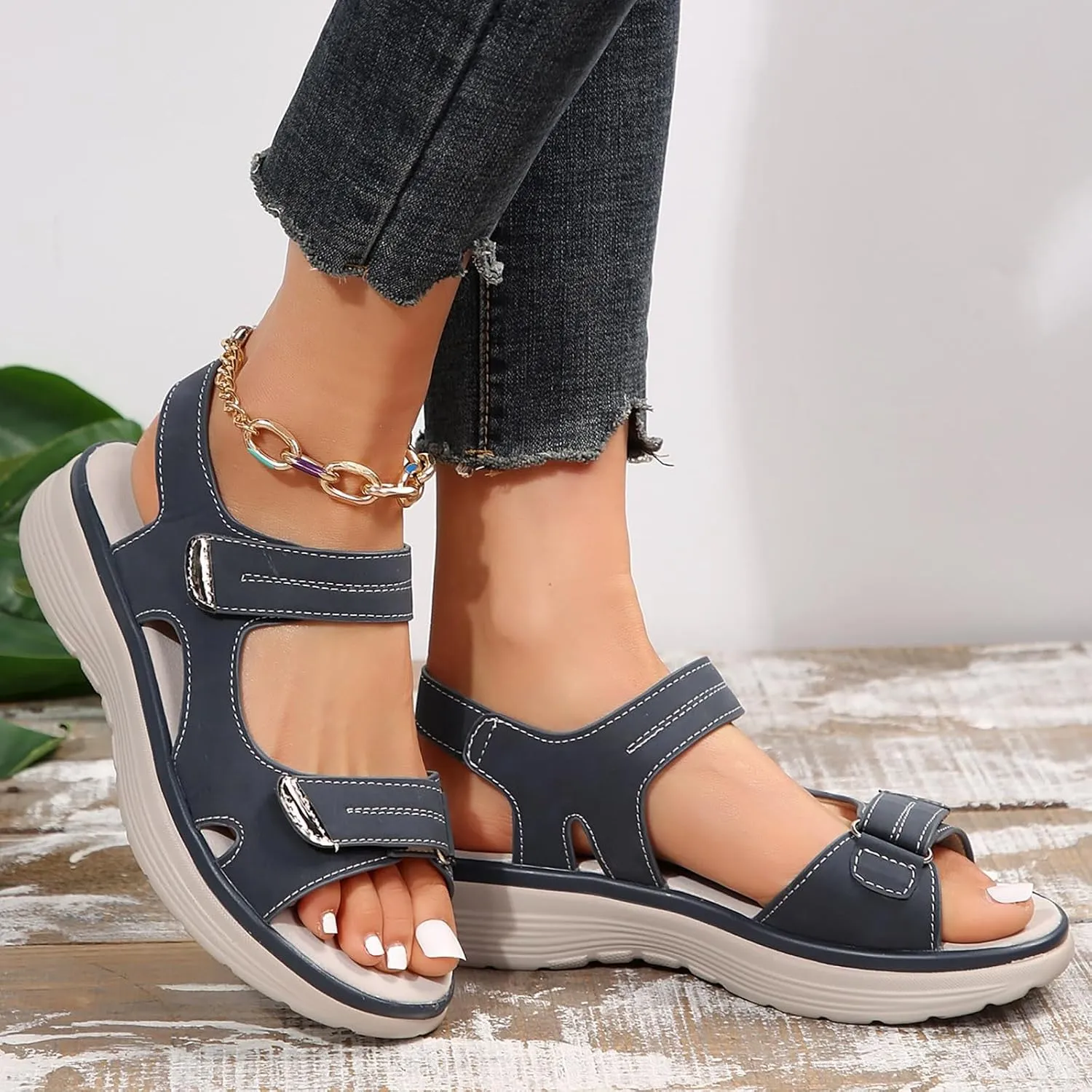 Womens Orthopedic Walking Sandals 2025 Summer Open Toe Walking Adjustable Leather Strap Sandals Beach Casual Comfortable Arch Support Sandals